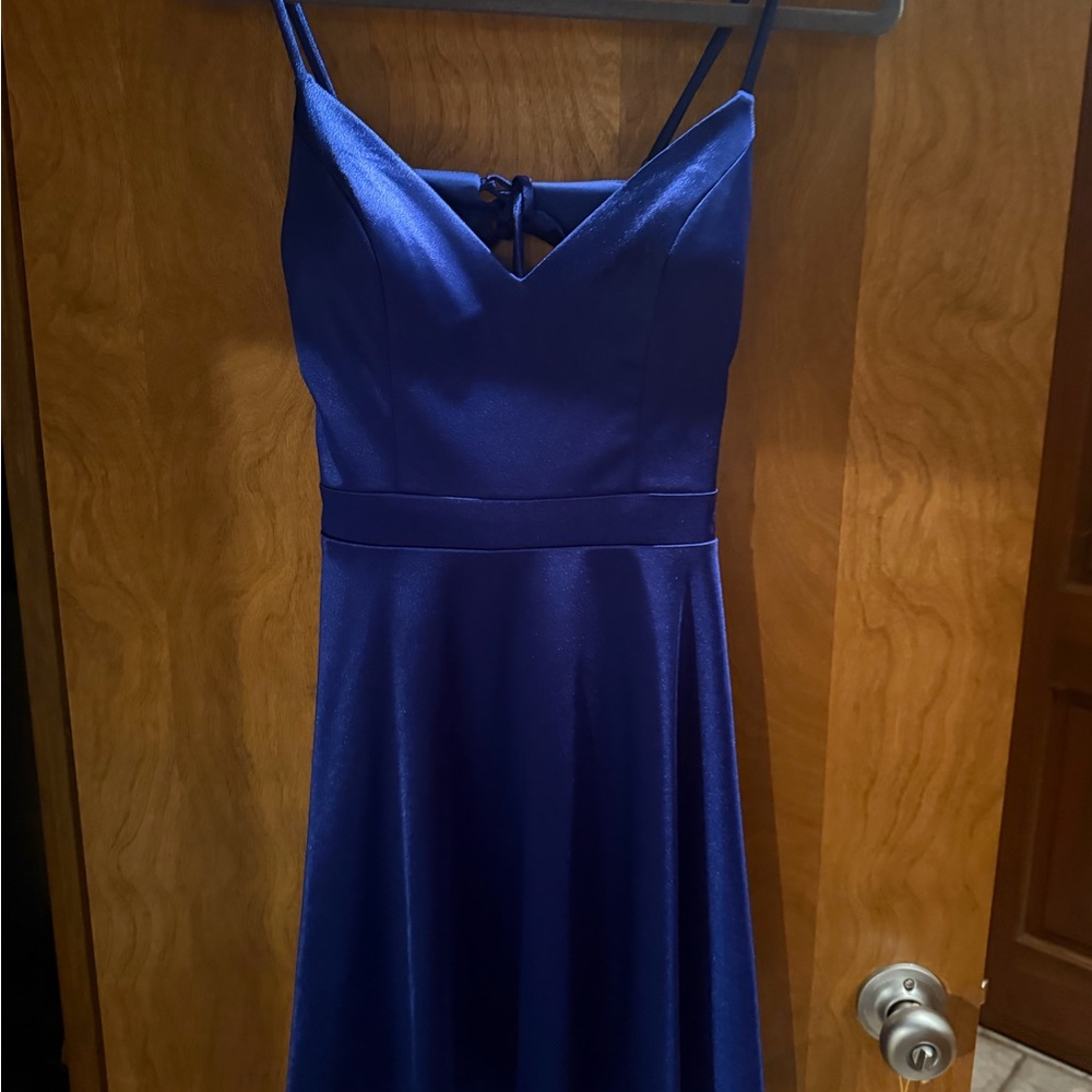 Elegant Blue Sleeveless Dress
